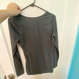 Great Nike Longsleeve workout top